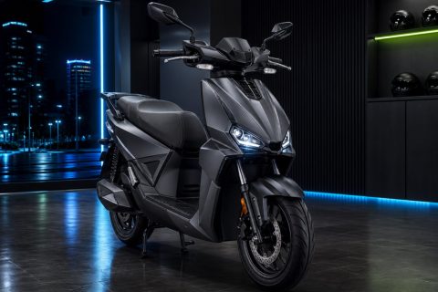 Yadea T9 Pro 2024 – Xe máy điện thể thao nam giới